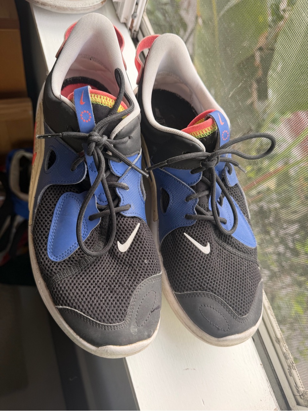 Color wave Nike sneakers